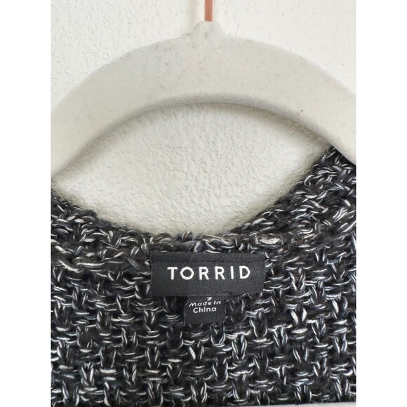 Torrid Women's Knitted Long Line Cardigan Open Front Hooded Black White Sz 1X - Picture 2 of 9